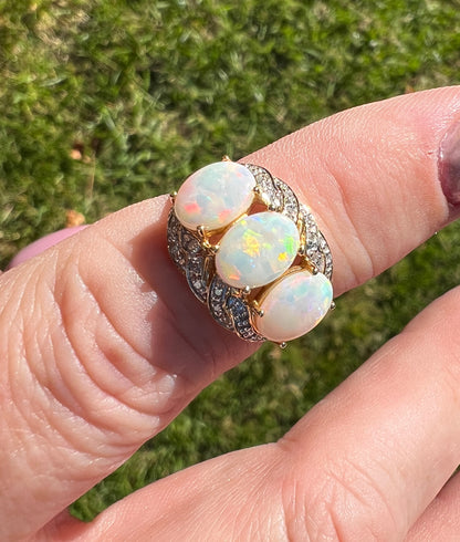 Vintage 14k Gold Opal Trilogy Diamond Ring