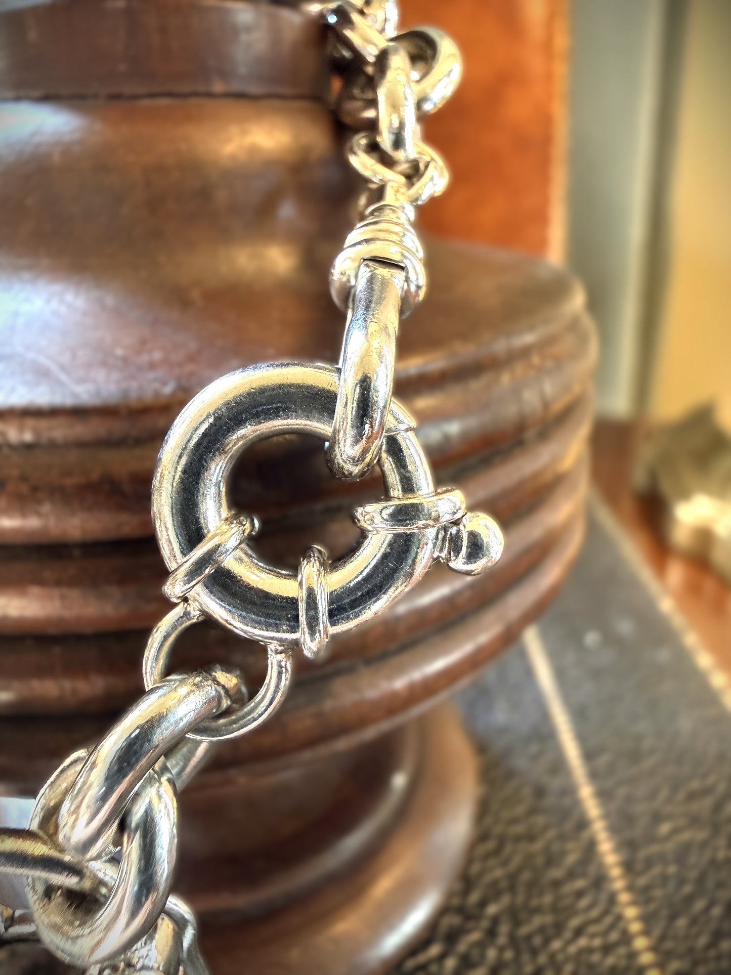 Authentic Brooks Brothers Sterling Silver Rolo Link Padlock Bracelet Jumbo Bolt Clasp & Dog Clip | Circa 1990–2000